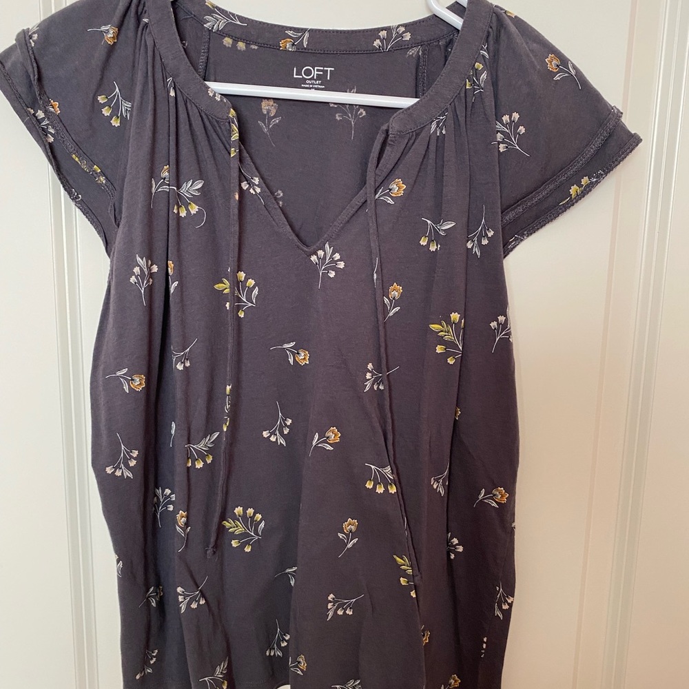 Floral Loft tee